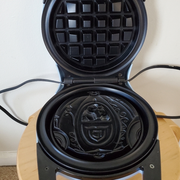 Disney Kitchen Villaware Disney Cinderella Waffle Maker Poshmark